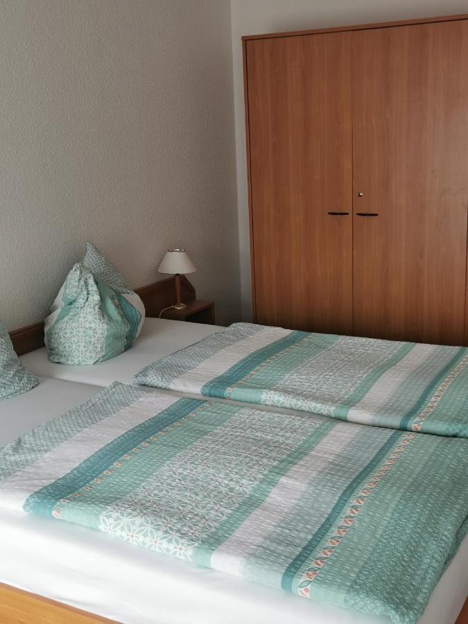 Pension Zum Park Goldberg Extérieur photo